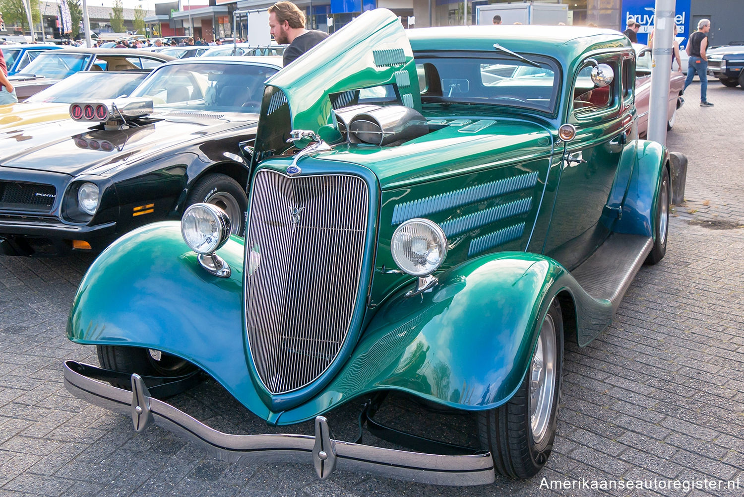 Kustom Ford V8 uit 1934